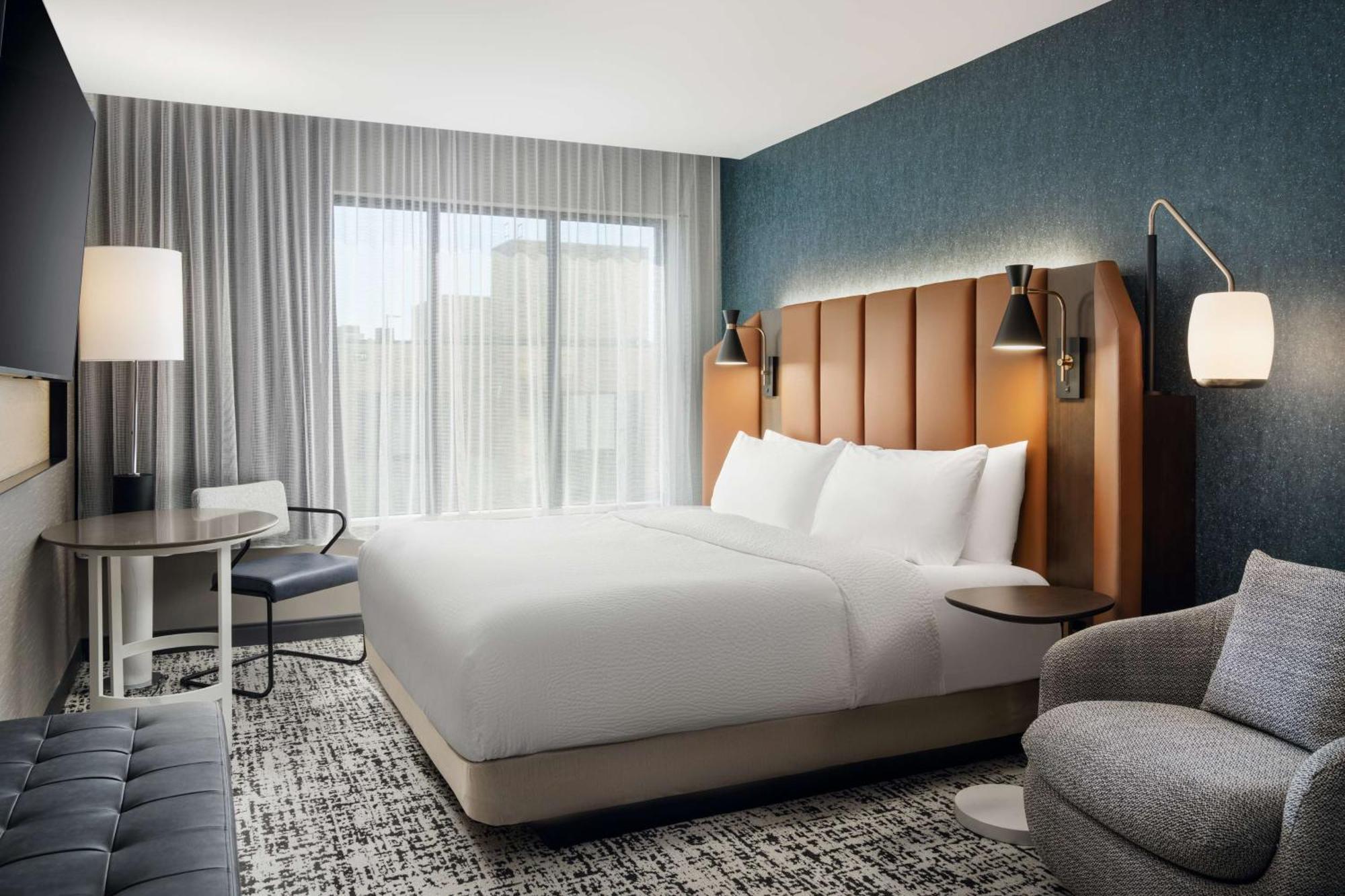 Готель Tempo By Hilton Raleigh Downtown Екстер'єр фото