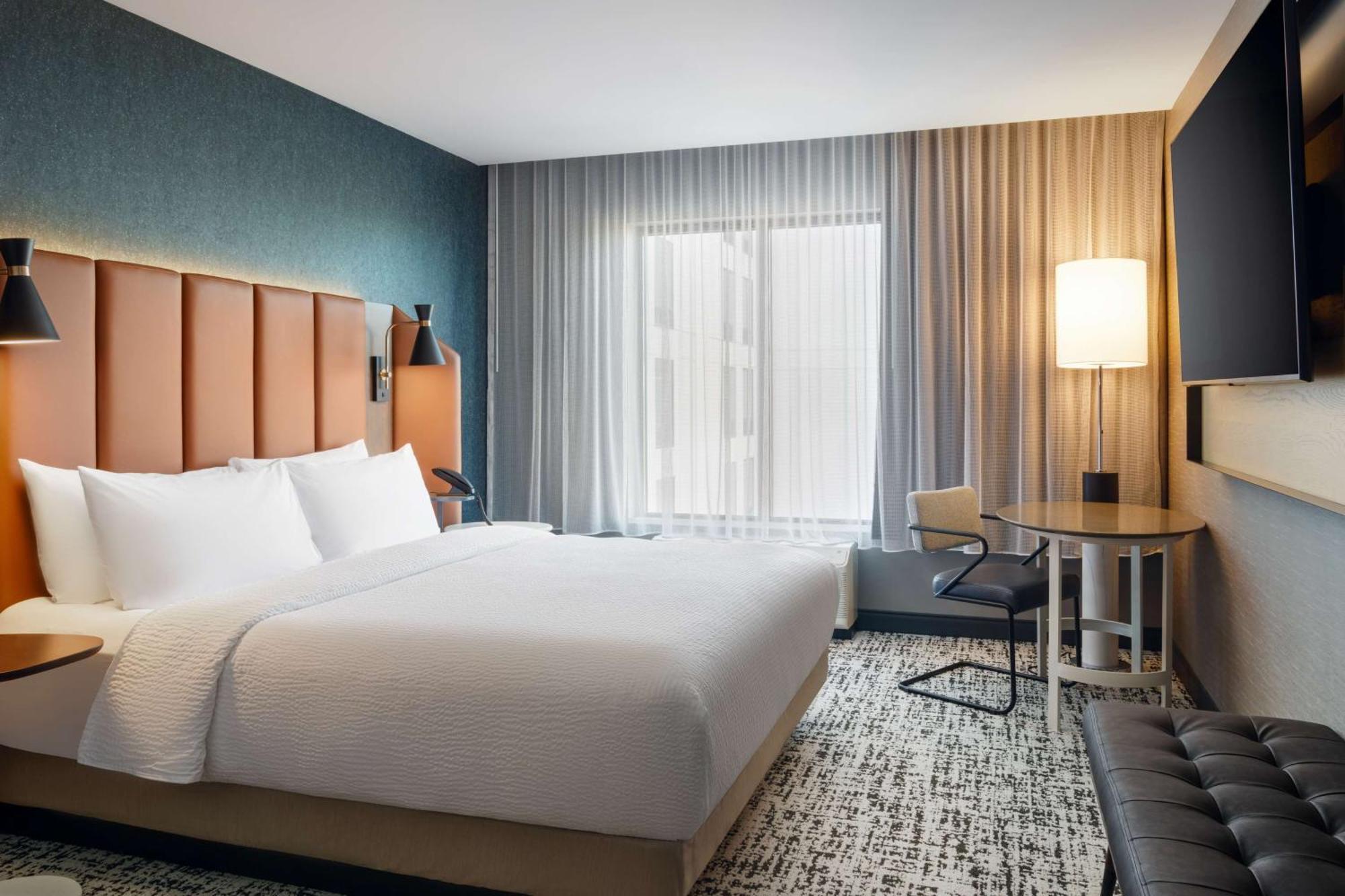 Готель Tempo By Hilton Raleigh Downtown Екстер'єр фото