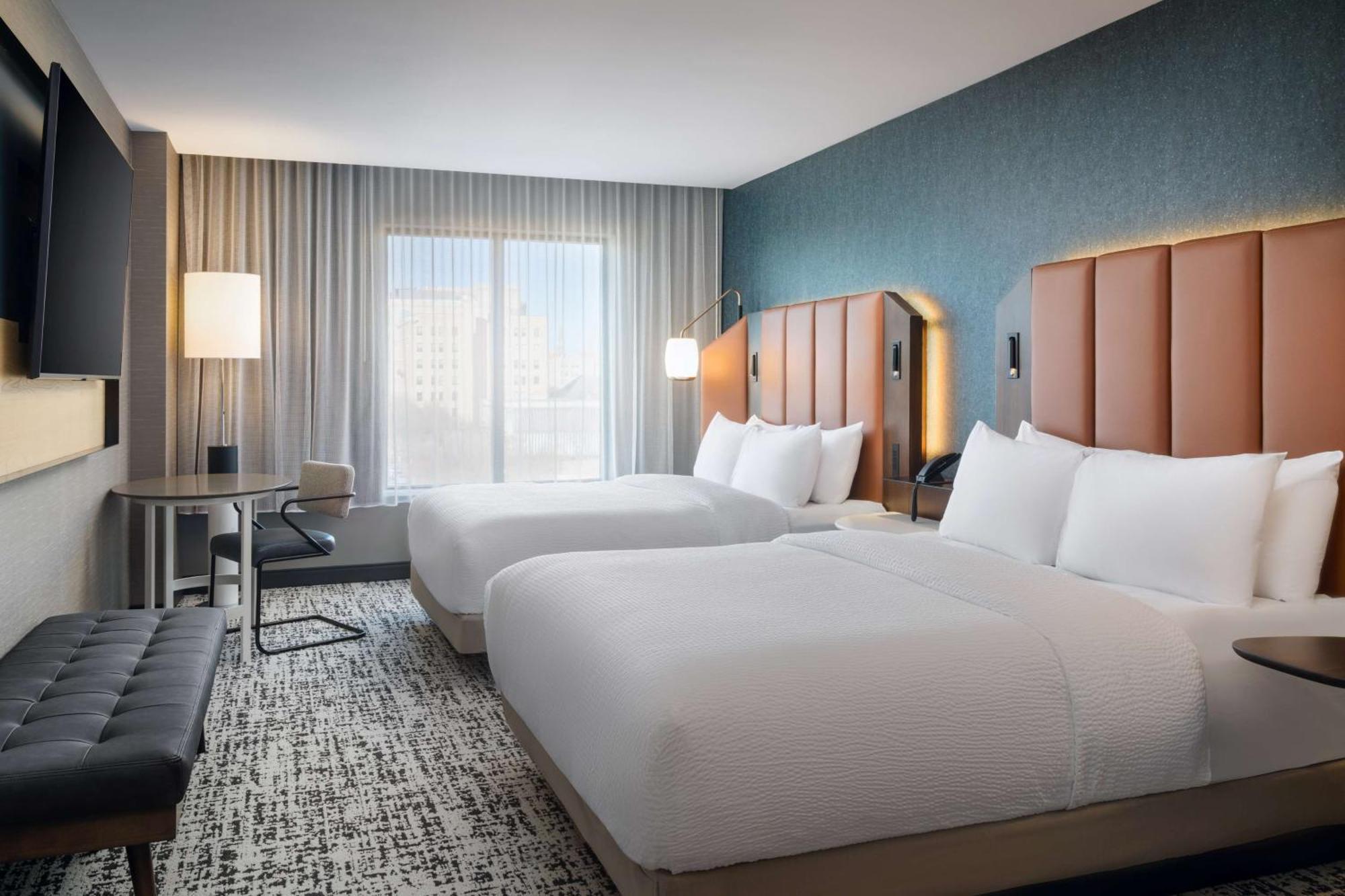 Готель Tempo By Hilton Raleigh Downtown Екстер'єр фото